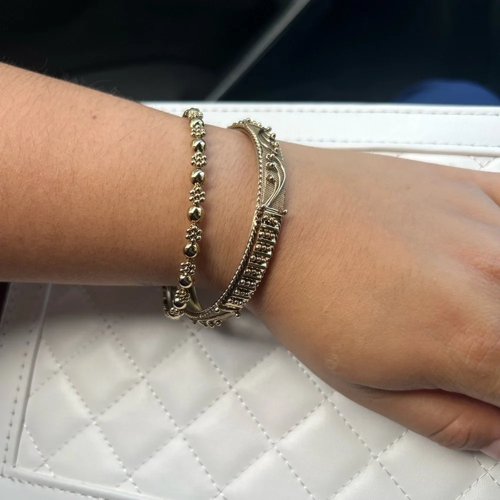 Elegant & Detailed Gold Bangle Set